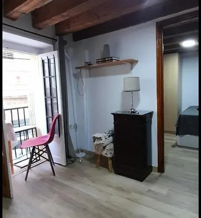 Cathedral Two Bedroom Unit & Two Balconies * Cadiz