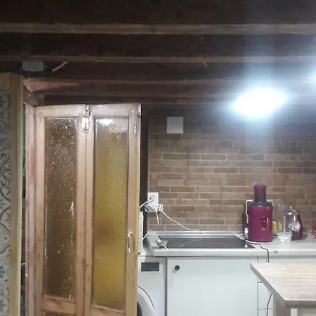 Cathedral Two Bedroom Unit & Two Balconies