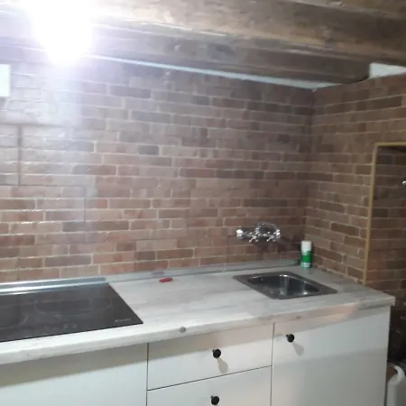 Cathedral Two Bedroom Unit & Two Balconies