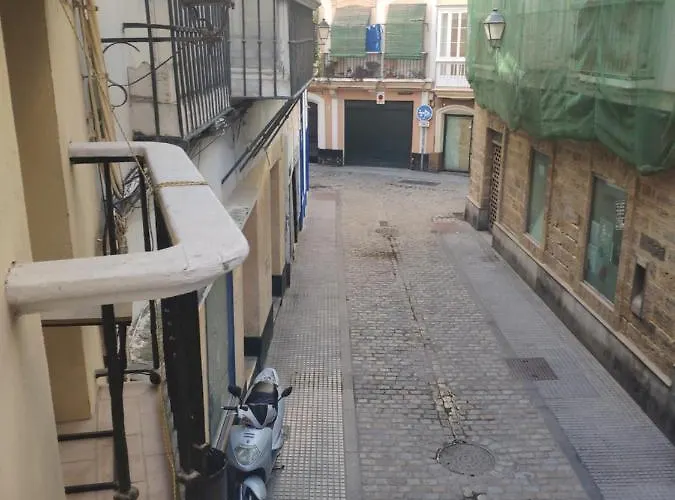 Cathedral Two Bedroom Unit & Two Balconies