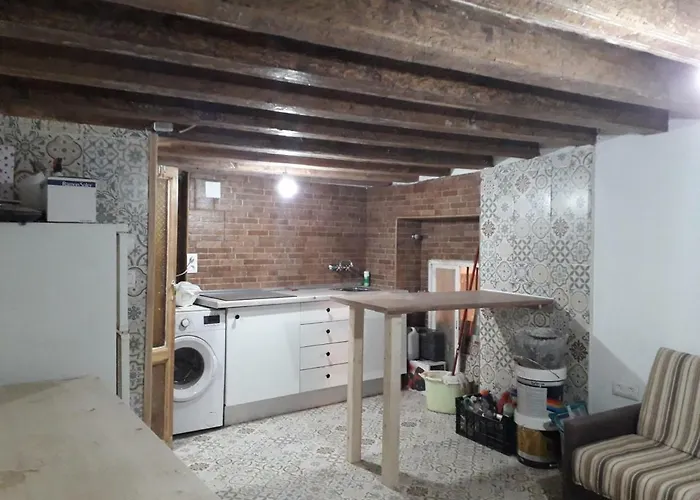 Cathedral Two Bedroom Unit & Two Balconies アパート *