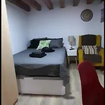 Apartamento Cathedral Two Bedroom Unit & Two Balconies